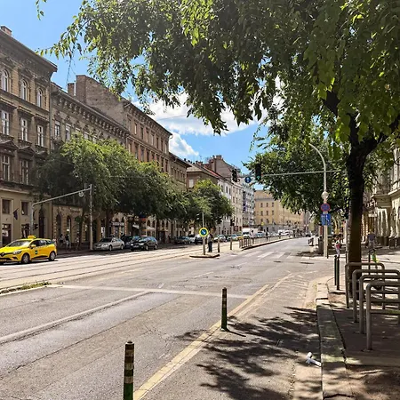 Cheerful In Center Apartmán Budapešť